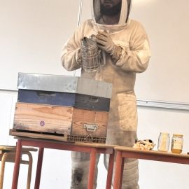 L’apiculteur en CM1 L’apiculteur en CM1